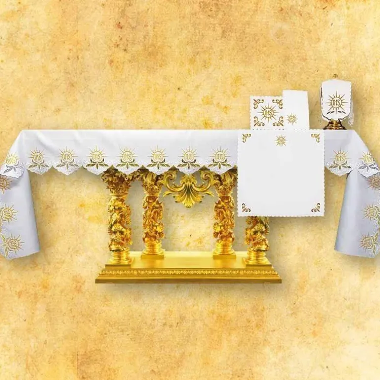 Articles Religieux JP nappe d'autel brodée pour messe^ Vendu Par Metre