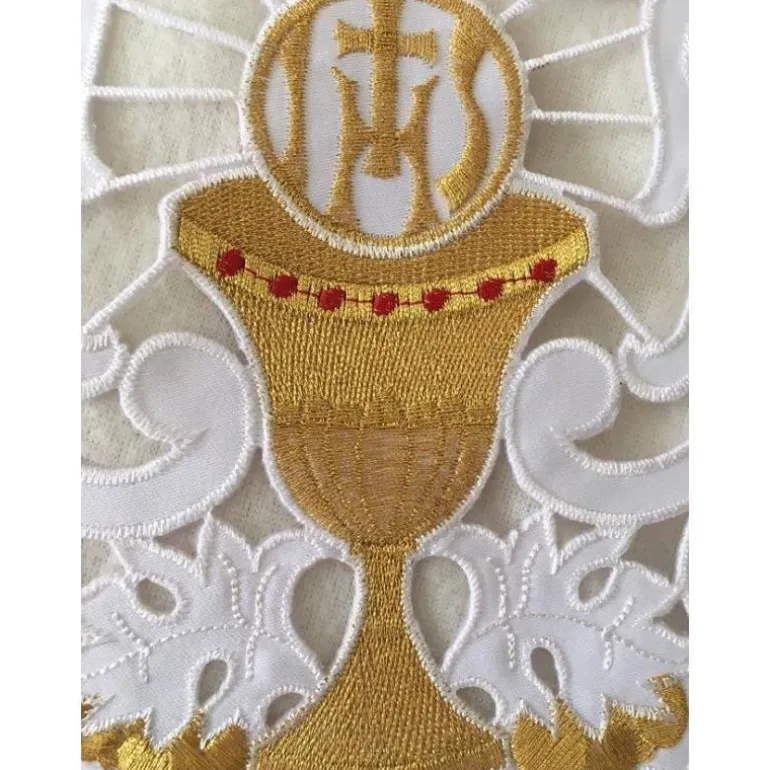 Articles Religieux JP Nappe d'autel brodée pour messe^ Vendu Par Metre