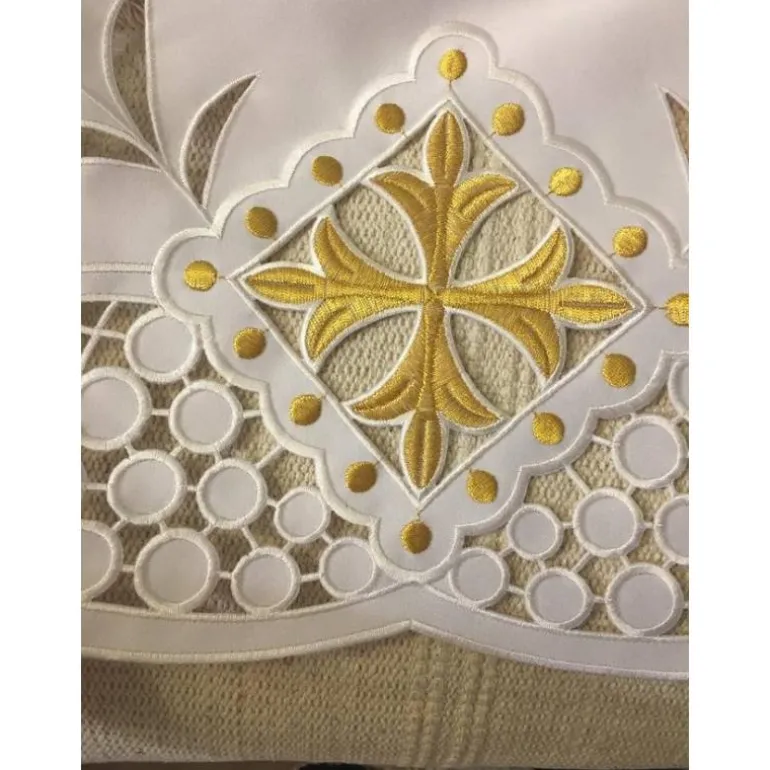 Articles Religieux JP nappe d'autel brodée pour messe^ Vendu Par Metre